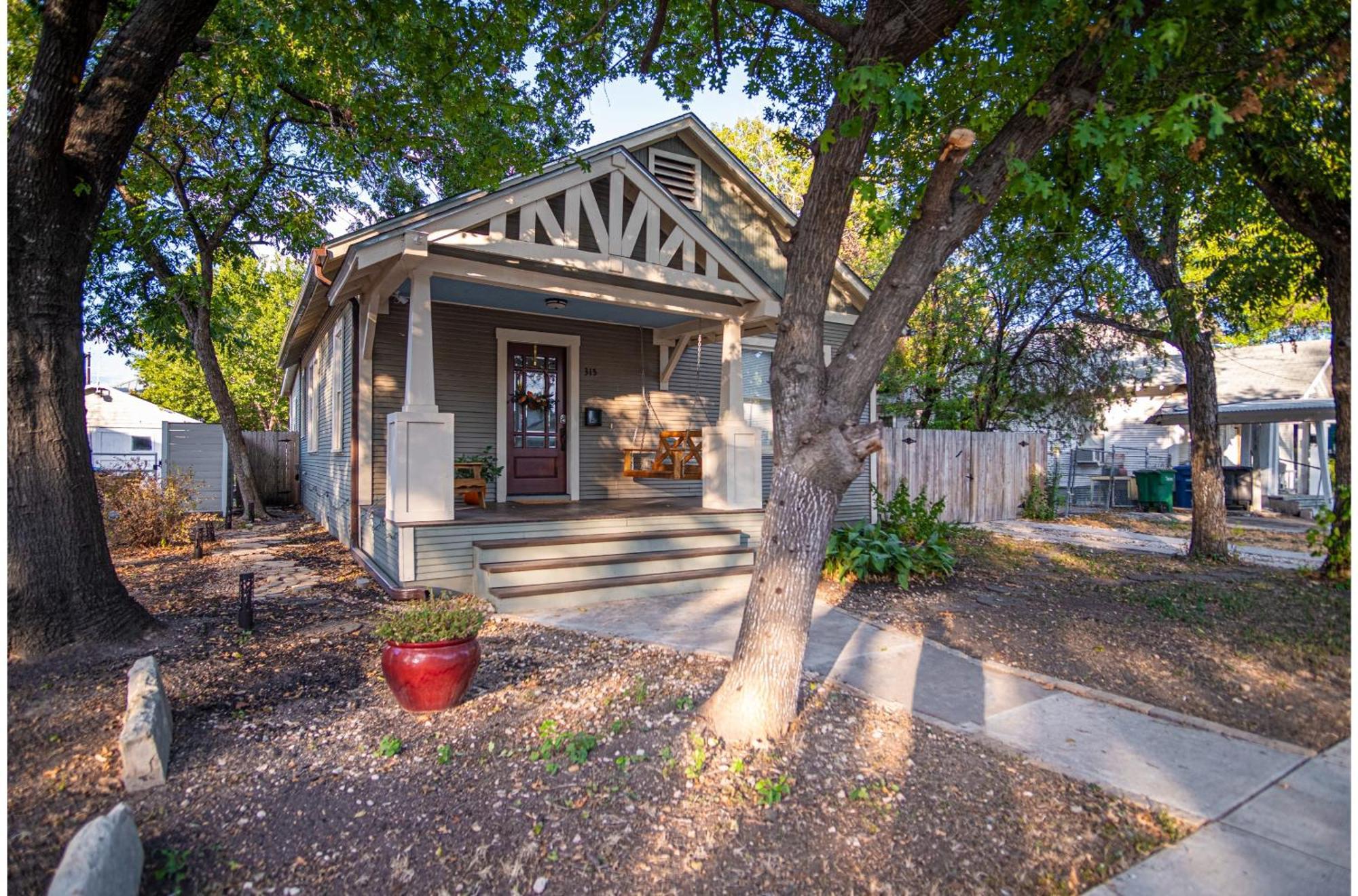Chic Downtown Farmhouse With Garden And Bbq Grill San Antonio Esterno foto